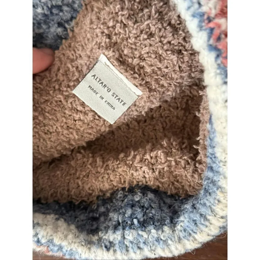 Altar’d State Pom Pom Beanie